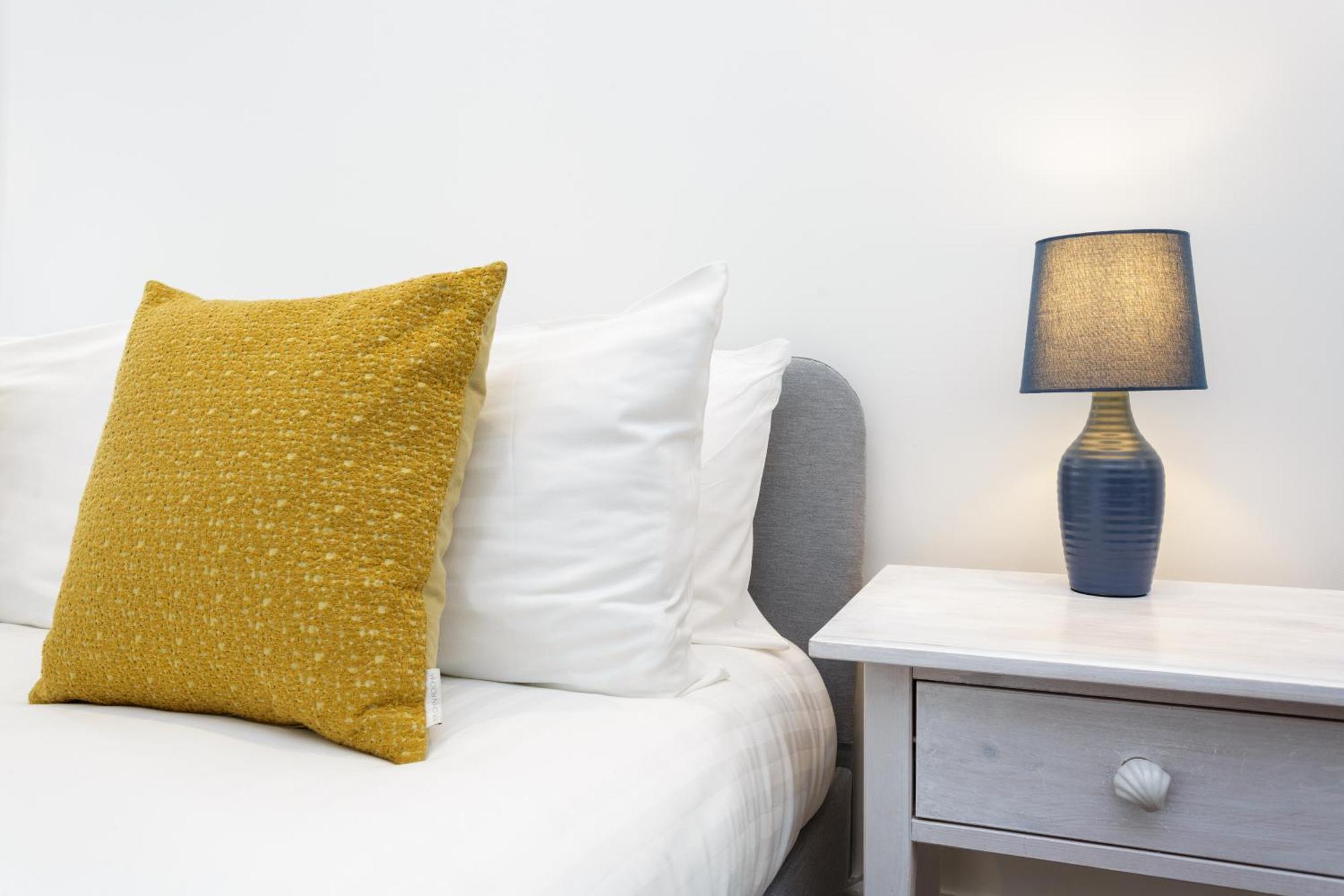 Percy Terrace - Charming 2 Bedroom Town House 포츠머스 외부 사진